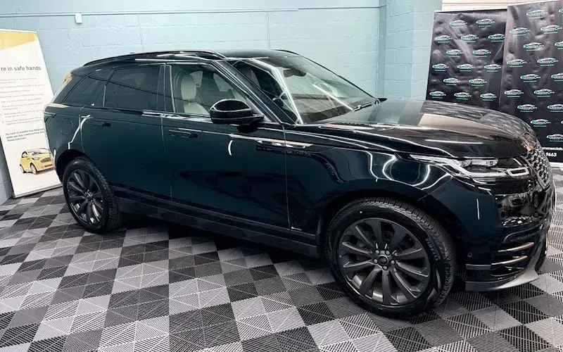 Used Land Rover Range Rover Velar SE Dynamic 179 HP (131 kW) 2020 SUV