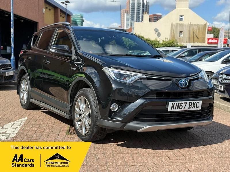 Black Used 2017 Toyota RAV4 Estate | £13,699 (Fair price) - Image 1/4