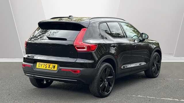 Used Volvo XC40 Plus 194 HP (142 kW) 2026 SUV