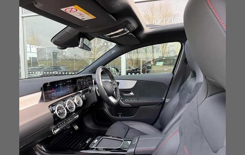 Used Mercedes A180 AMG Line Premium Plus 134 HP (98 kW) 2024 Black Hatchback