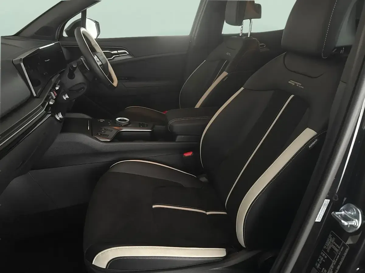 Used Kia Sportage GT-Line 238 HP (175 kW) 2025 Black SUV