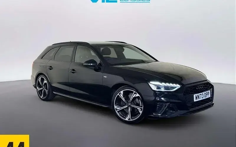 Used Audi A4 Black Edition 150 HP (110 kW) 2023 Estate