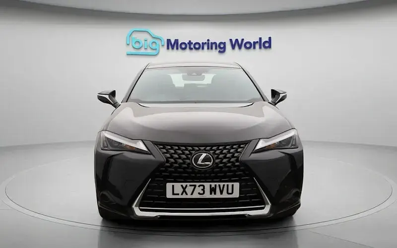 Usado Lexus UX 250h 184 CV (135 kW) 2023 Negro SUV