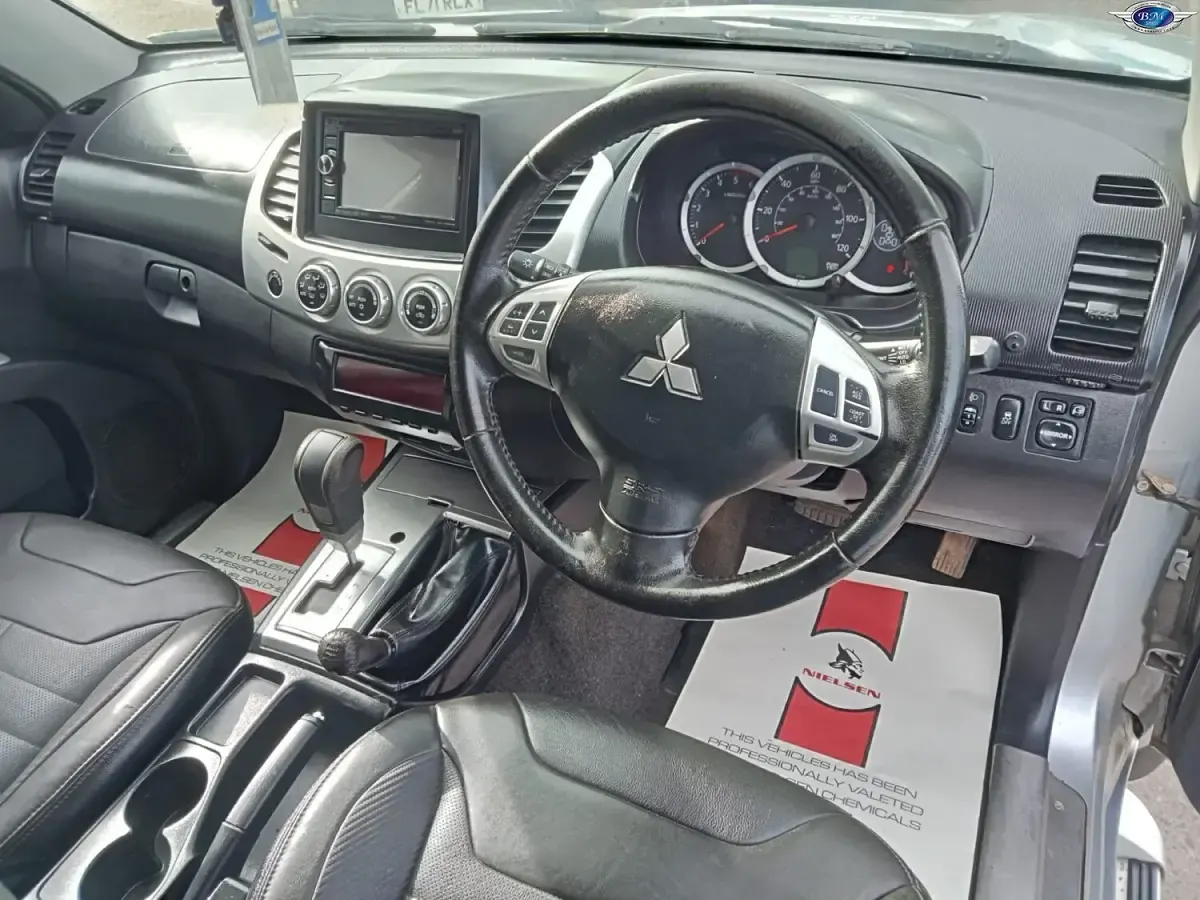 Used Mitsubishi L200 2014 Silver Pickup