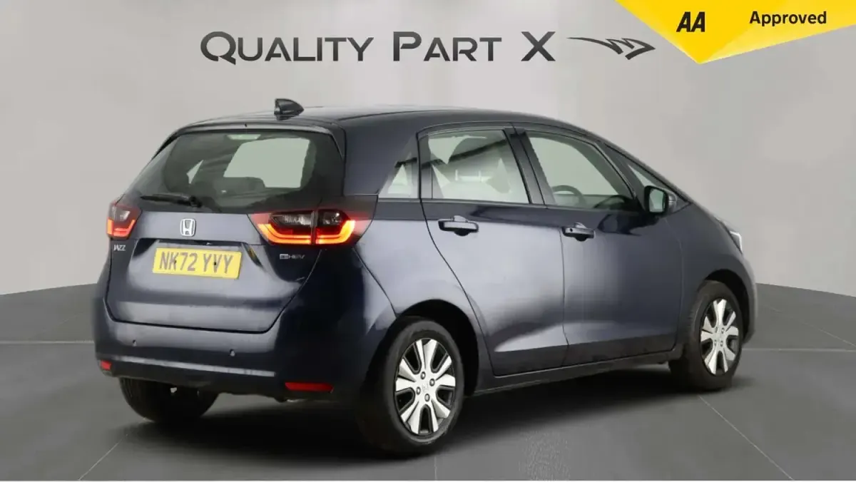 Used Honda Jazz Hybrid 109 HP (80 kW) 2023 Blue Hatchback