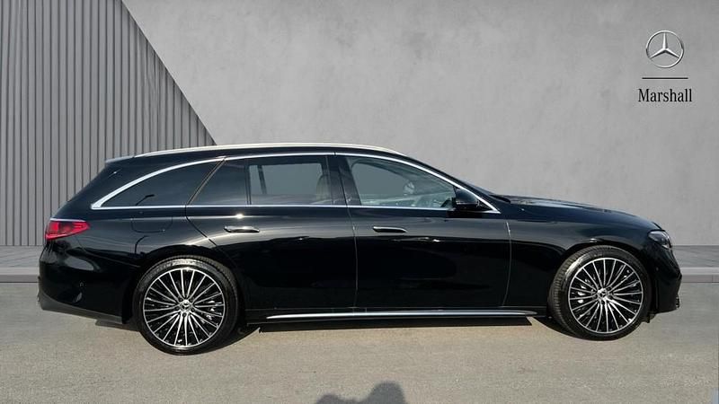 Used Mercedes E300 AMG Line Premium Plus 313 HP (230 kW) 2025 Obsidian black metallic Estate