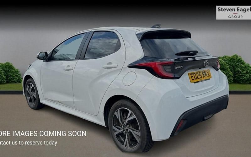 Used Toyota Yaris Hybrid Design 116 HP (85 kW) 2026 Hatchback