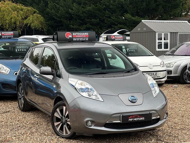 Grey Used 2017 Nissan Leaf Tekna Hatchback | £5,595 (Good price) - Image 1/4