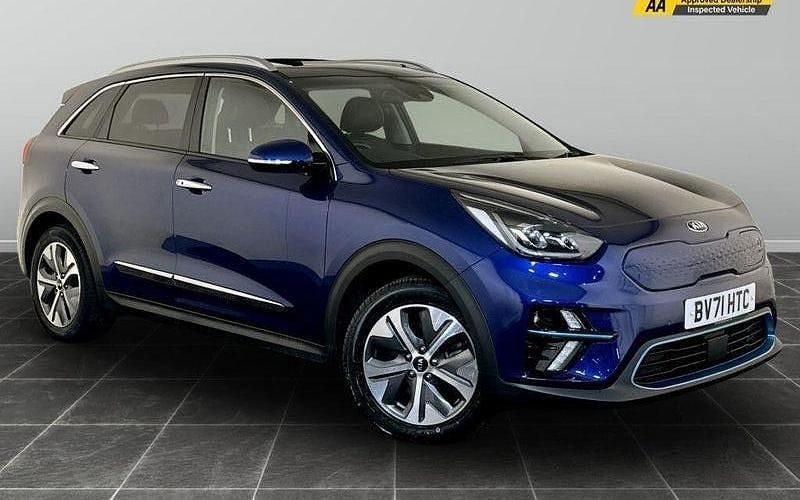 Blue Used 2021 Kia e-Niro 4 SUV | £14,695 (Good price) - Image 1/2