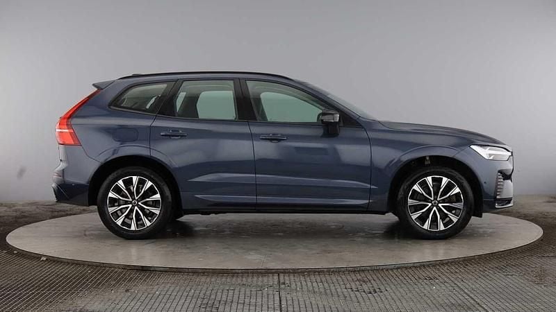 Used Volvo XC60 Plus 194 HP (142 kW) 2023 Blue SUV