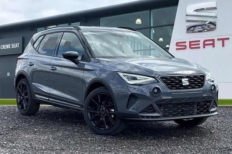 Grey New 2025 Seat Arona FR Sport SUV | £24,490 (Expensive) - Image 1/4