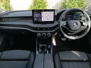 Used Skoda Superb SE L 150 HP (110 kW) 2024 White Estate