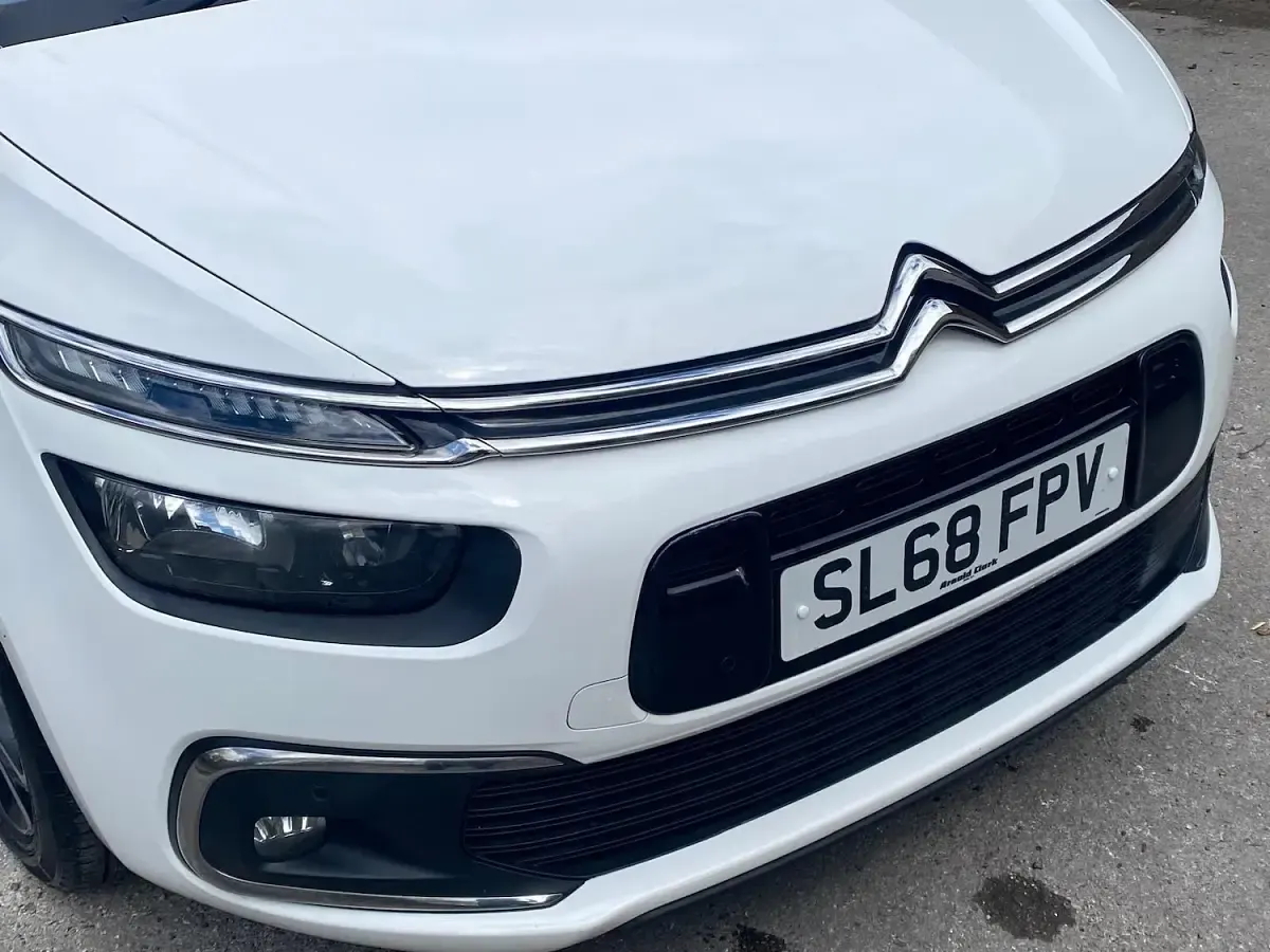 Used Citroën C4 Flair 2018 White MPV