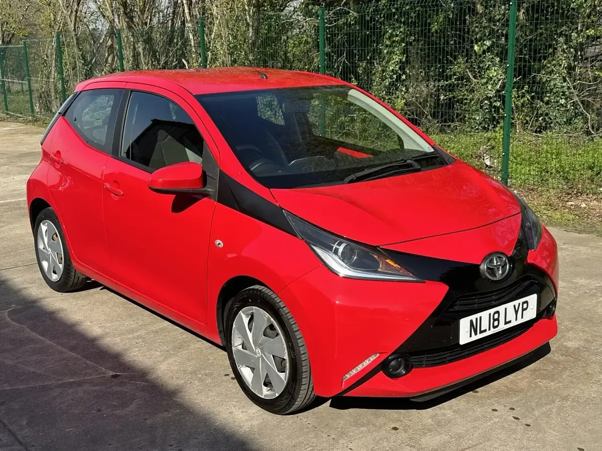 Used Toyota Aygo X-play 2018 Red Hatchback