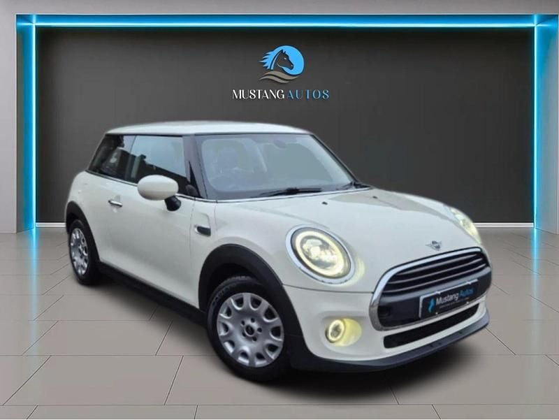 White Used 2019 Mini ONE Classic Hatchback | £5,990 (Good price) - Image 1/4