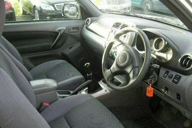 Used Toyota RAV4 123 HP (90 kW) 2002 SUV