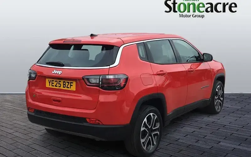 Used Jeep Compass Altitude 131 HP (96 kW) 2024 SUV