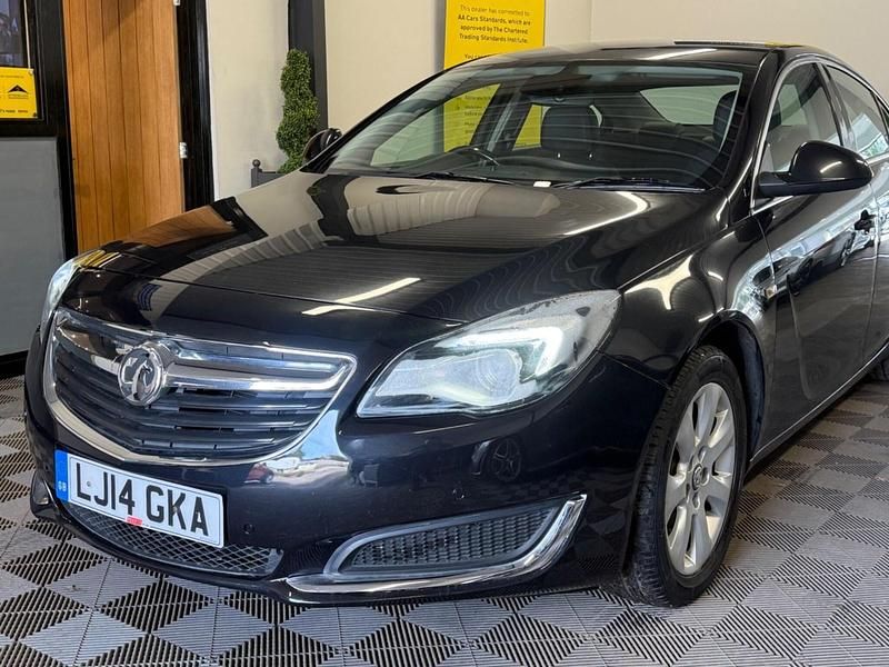 Used Vauxhall Insignia S 163 HP (119 kW) 2014 Black Sedan