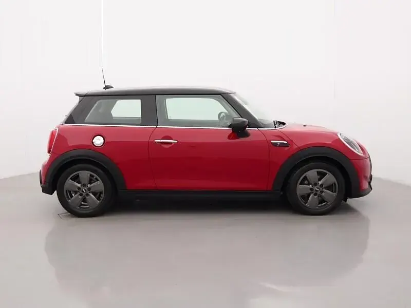 Used Mini Cooper S Classic 176 HP (129 kW) 2022 Red Hatchback