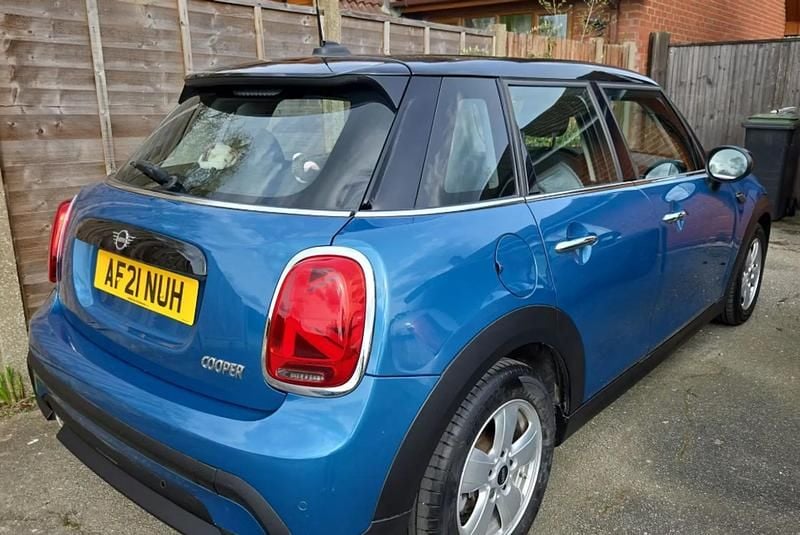 Used Mini Cooper Comfort 136 HP (100 kW) 2021 Blue Hatchback