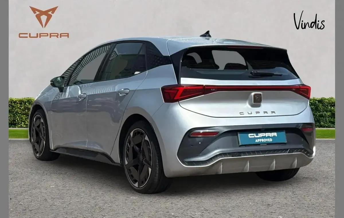 Used Cupra Born e-Boost 169 kW (231 HP) 2025 Silver Hatchback