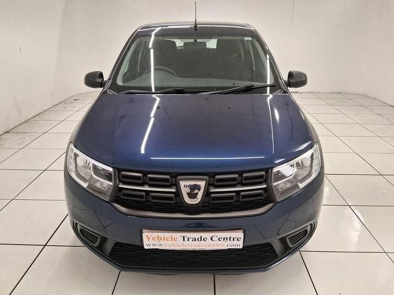 Used Dacia Sandero Essentiel 75 HP (55 kW) 2019 Blue Hatchback