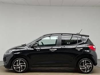 Used Hyundai i10 Premium 79 HP (58 kW) 2025 Black Hatchback