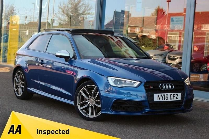 Used Audi S3 Sportback Design 300 HP (220 kW) 2016 Blue Hatchback