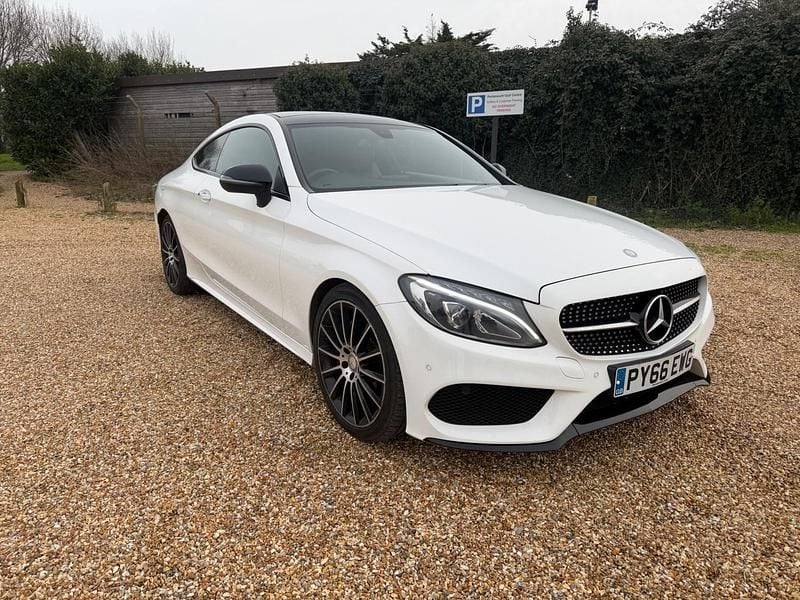 Used Mercedes C220 AMG Line Premium 2017 White Coupe
