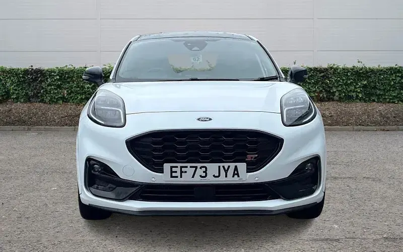 Używany Ford Puma ST 170 KM (125 kW) 2023 Biały SUV