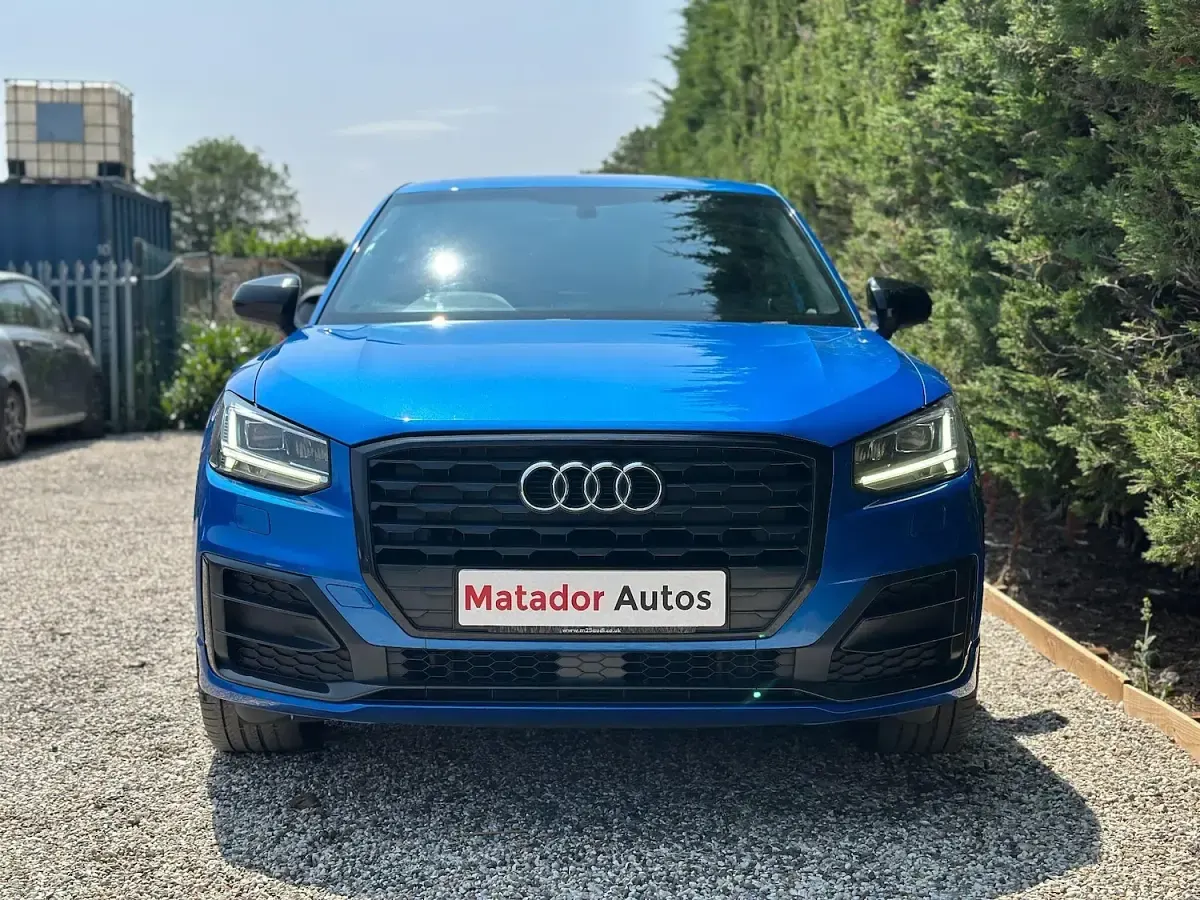 Used Audi Q2 Black Edition 116 HP (85 kW) 2019 Blue SUV