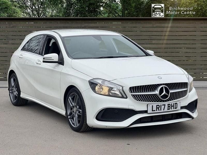 Used Mercedes A180 AMG line 109 HP (80 kW) 2017 White Hatchback
