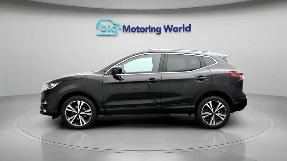 Used Nissan Qashqai SE 2023 Black SUV