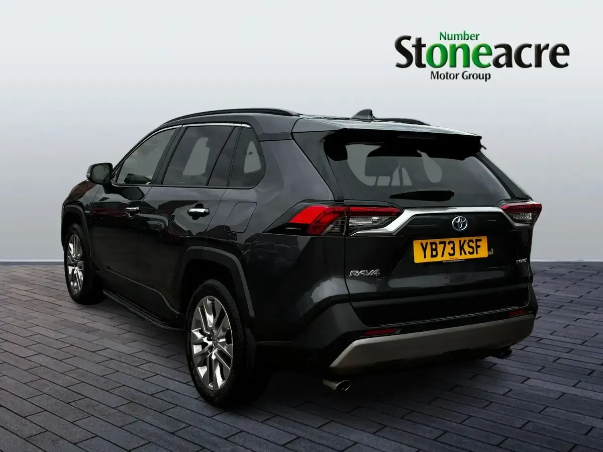 Used Toyota RAV4 218 HP (160 kW) 2023 Grey SUV