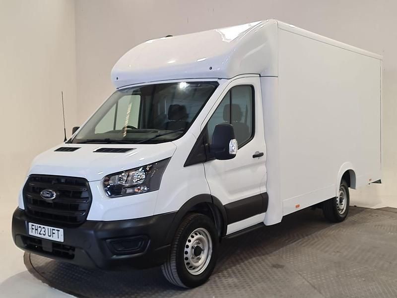 Usado Ford Transit Trend 170 HP (125 kW) 2023 Branco Citadino