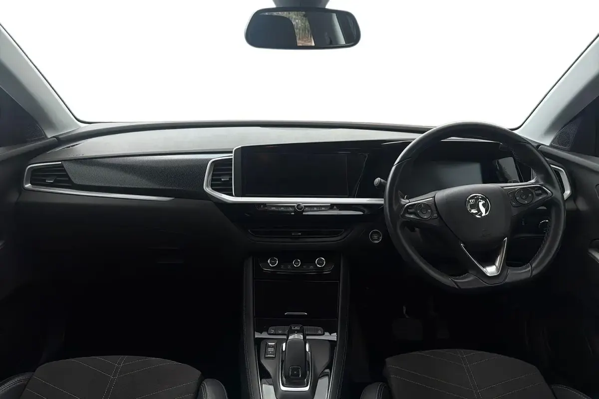 Used Vauxhall Grandland X Ultimate 130 HP (95 kW) 2022 Red SUV