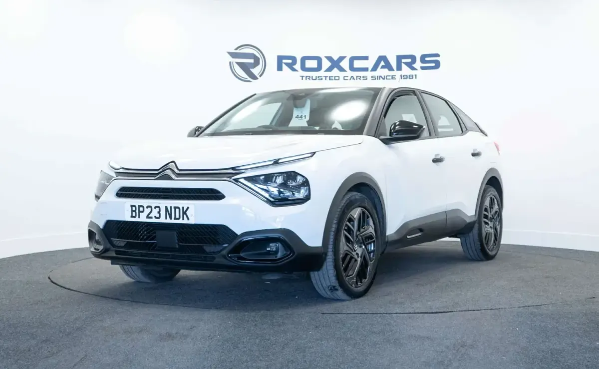 Usado Citroën C4 PureTech 102 HP (75 kW) 2023 Branco SUV