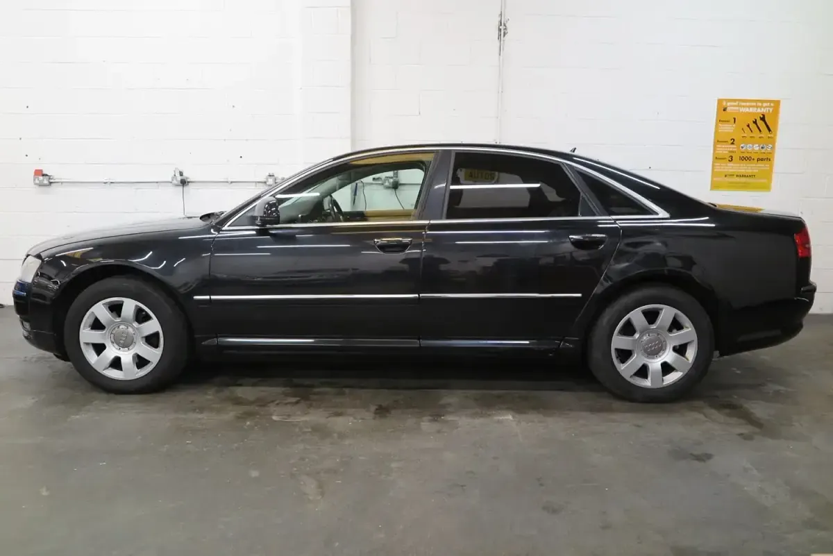 Usado Audi A8 Advanced 2010 Negro Berlina