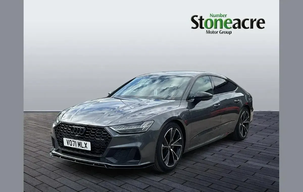 Usado Audi A7 S-Line 245 HP (180 kW) 2021 Cinzento Sedan