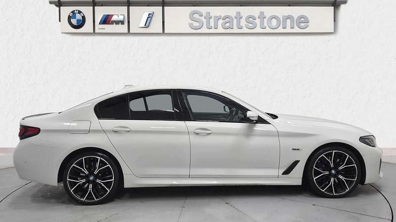 Used BMW 545e M Sport 389 HP (286 kW) 2022 White