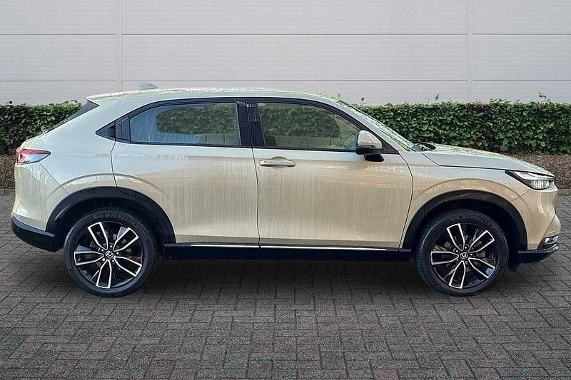 Second-hand Honda HR-V Advance 131 CP (96 kW) 2023 Bej SUV