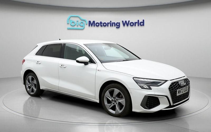 Used 2025 Audi A3 Sportback e-tron S-Line Hatchback | £20,900 (Good price) - Image 1/4
