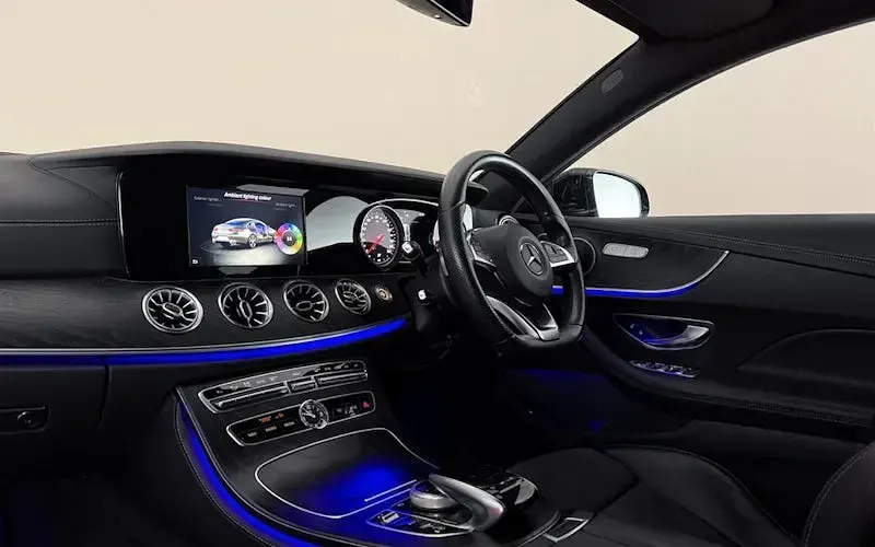 Used Mercedes E300 AMG line 245 HP (180 kW) 2019 Coupe