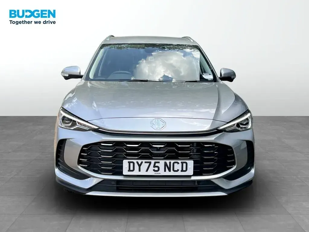 New MG ZS Trophy 2026 Silver SUV