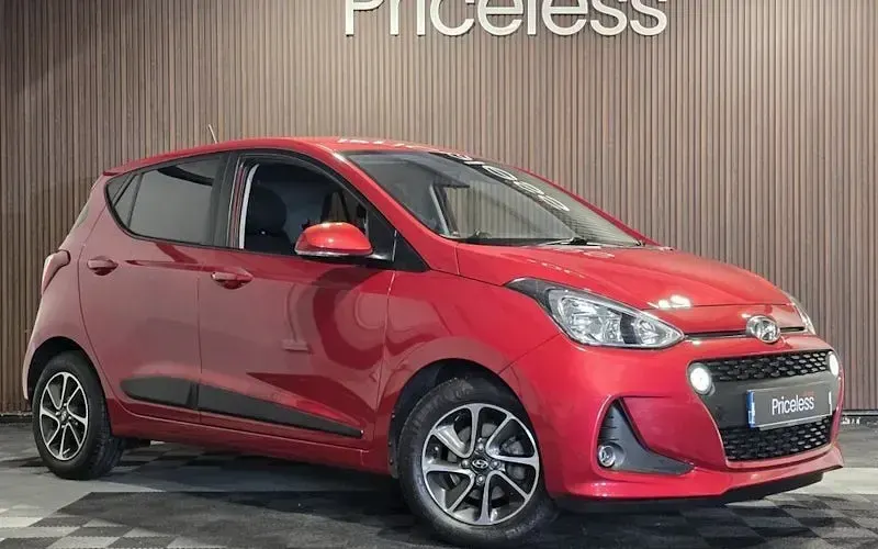 Begagnad Hyundai i10 Premium 88 HK (64 kW) 2020 Halvkombi