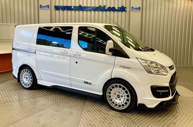 Used Ford Transit Custom Limited 170 HP (125 kW) 2018 White Van