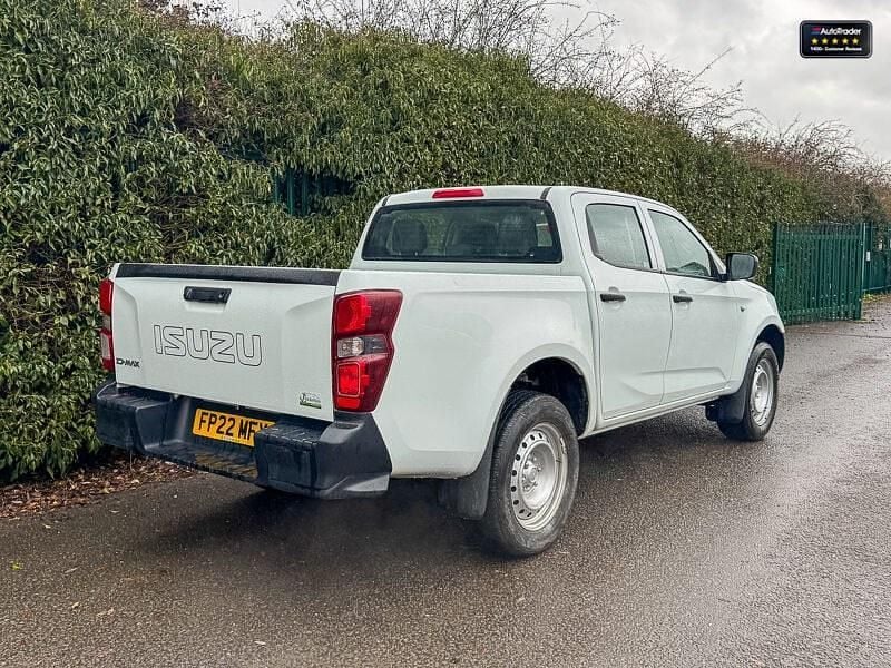 Used Isuzu D-Max 163 HP (119 kW) 2022 White Pickup