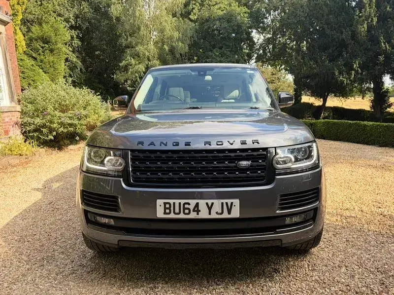 Used Land Rover Range Rover Vogue SE 339 HP (249 kW) 2014 Grey SUV