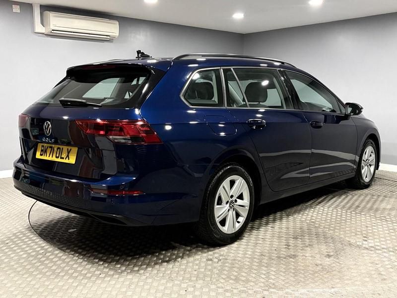 Second-hand VW Golf VIII Life 2021 Albastru Break