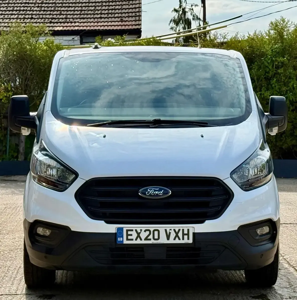 Used Ford Transit Custom S 105 HP (77 kW) 2020 White Van